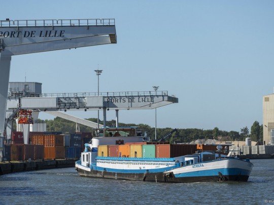 En 2021, Ports de Lille a enregistré un volume record de plus de 9 millions de tonnes, en hausse de 21%. Crédits : Ports de Lille